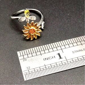 Silver & Gold ToneBee Sunflower Spinner Ring CZ Topaz Valentines Birthday Gift